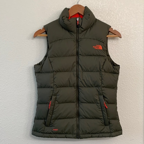 The Norte Face 700 Olive Nuptse 2 Puffer Vest Goose Down Sz XS - Picture 3 of 17
